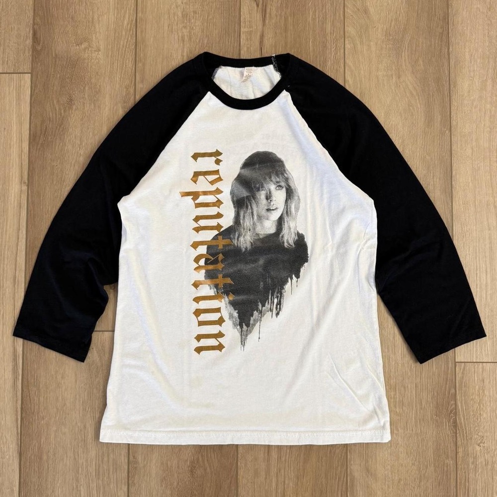Taylor Swift Reputation Tour 2018 size M